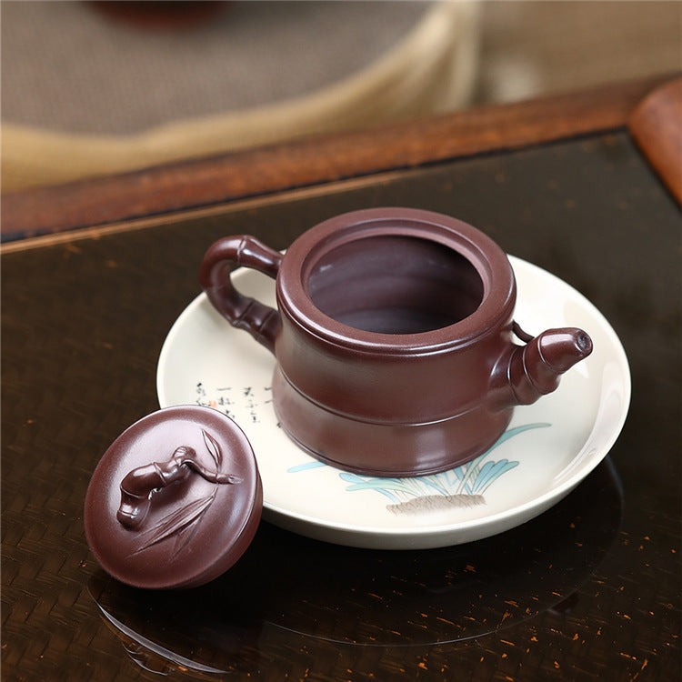 Théière artisanale en argile violette – Décor bambou appliqué, 250 ml