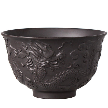 Tasse à thé artisanale en argile violette – Motif dragon en relief, 230 ml