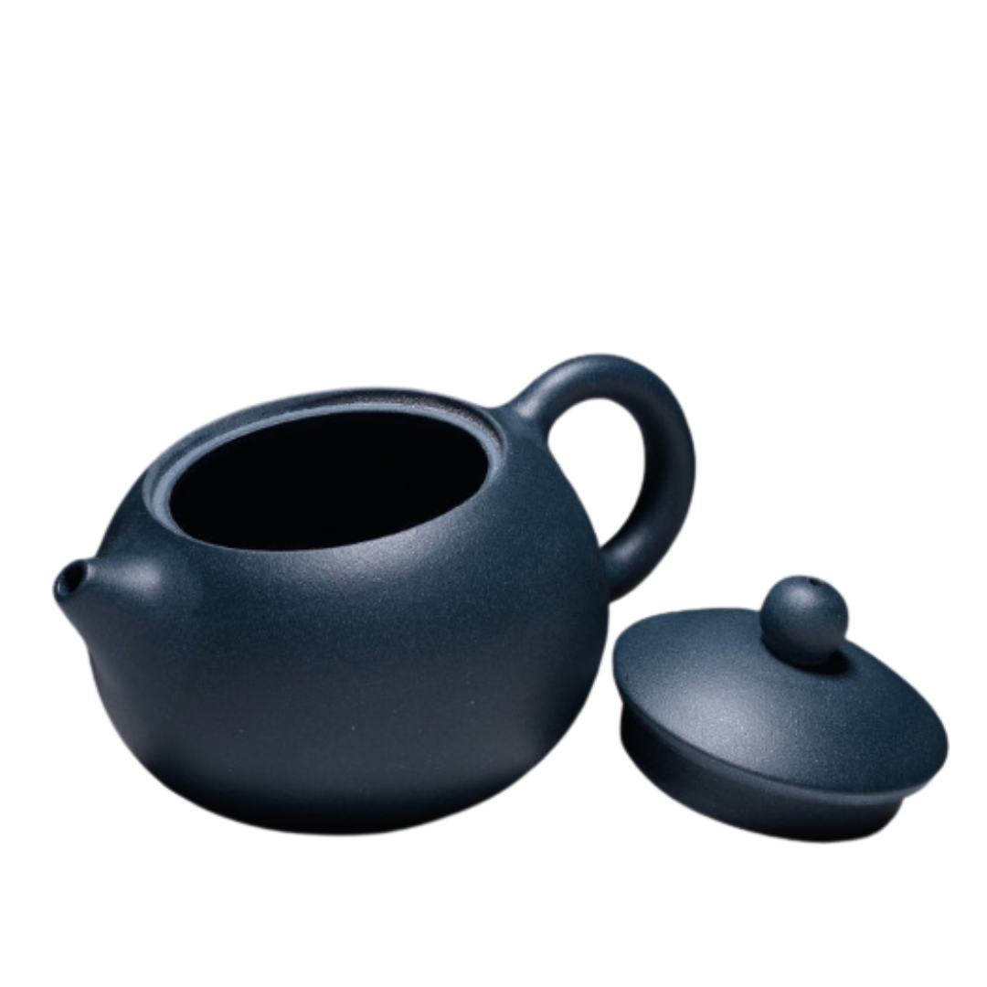 Théière artisanale en argile bleue – 180 ml, décor peint à la main